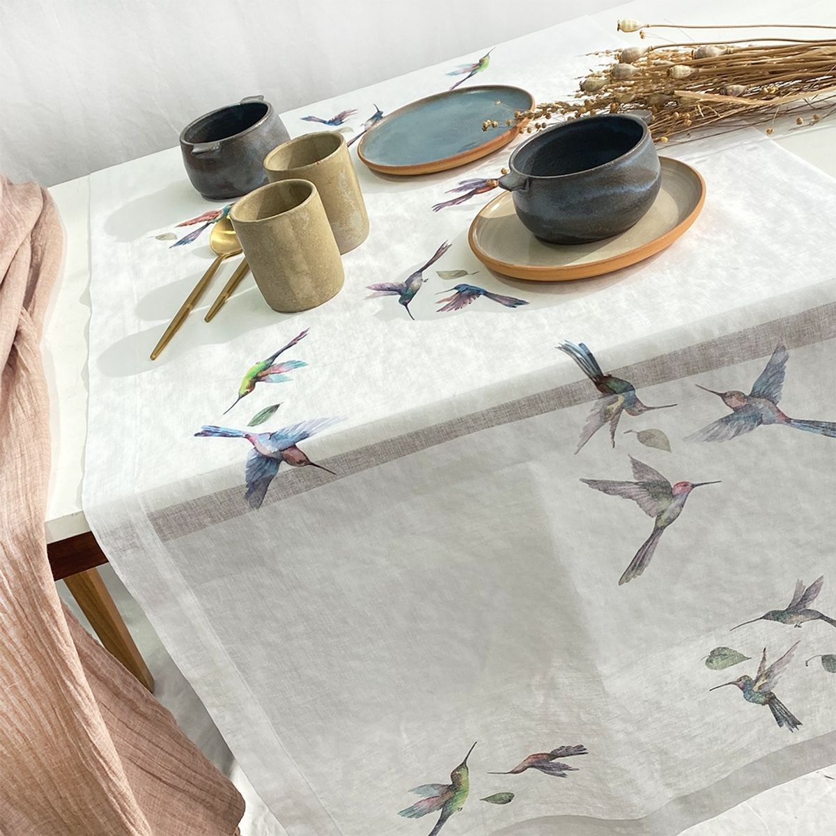TUYO PRINT - Camino de mesa velo organza - Picaflor