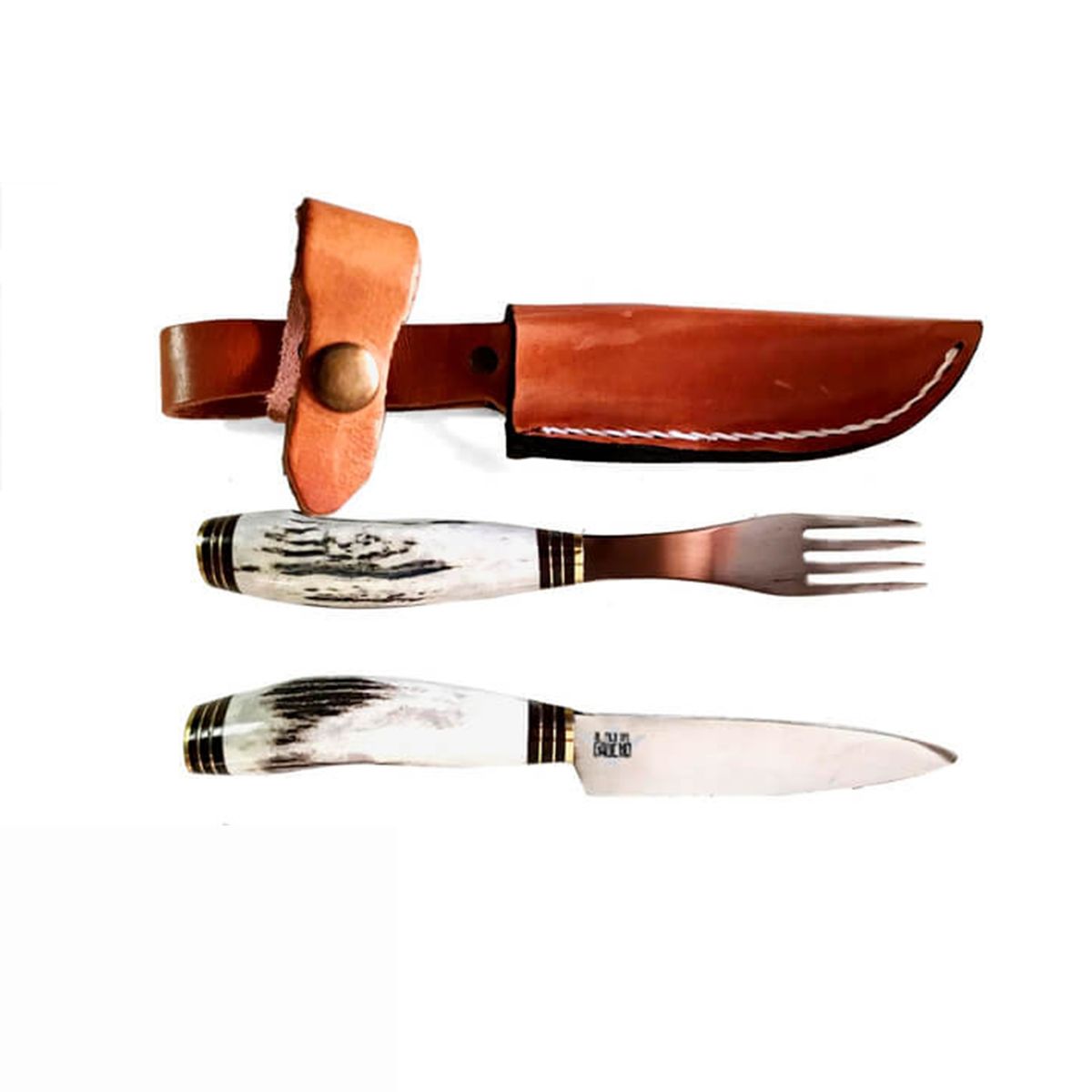 AL FILO DEL GAUCHO - Juego Cuchillo Tenedor Ciervo Artesanal
