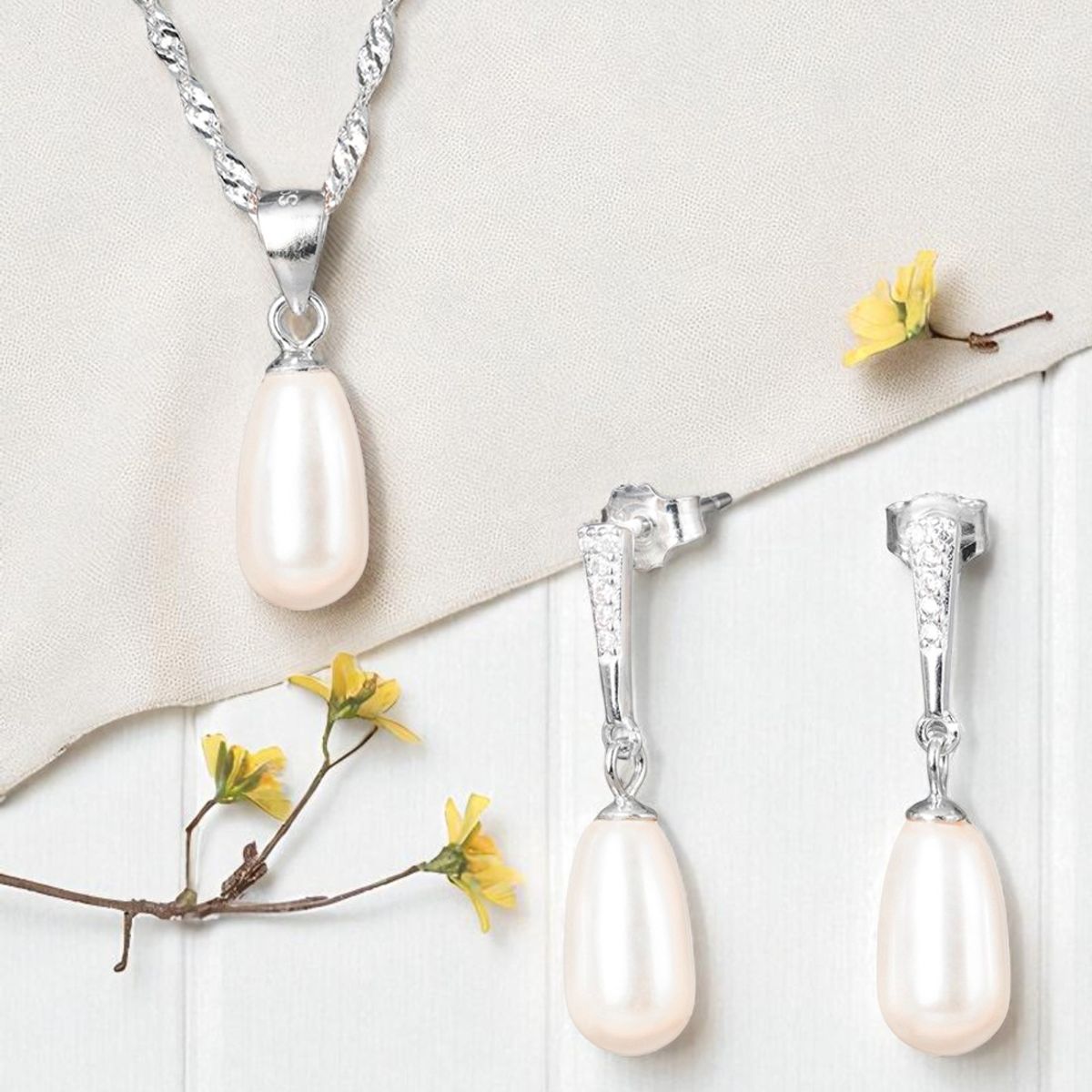 JOYAS MONTERO - Conjunto Marsella Plata 925 creado con perla de Swarovski® Cream