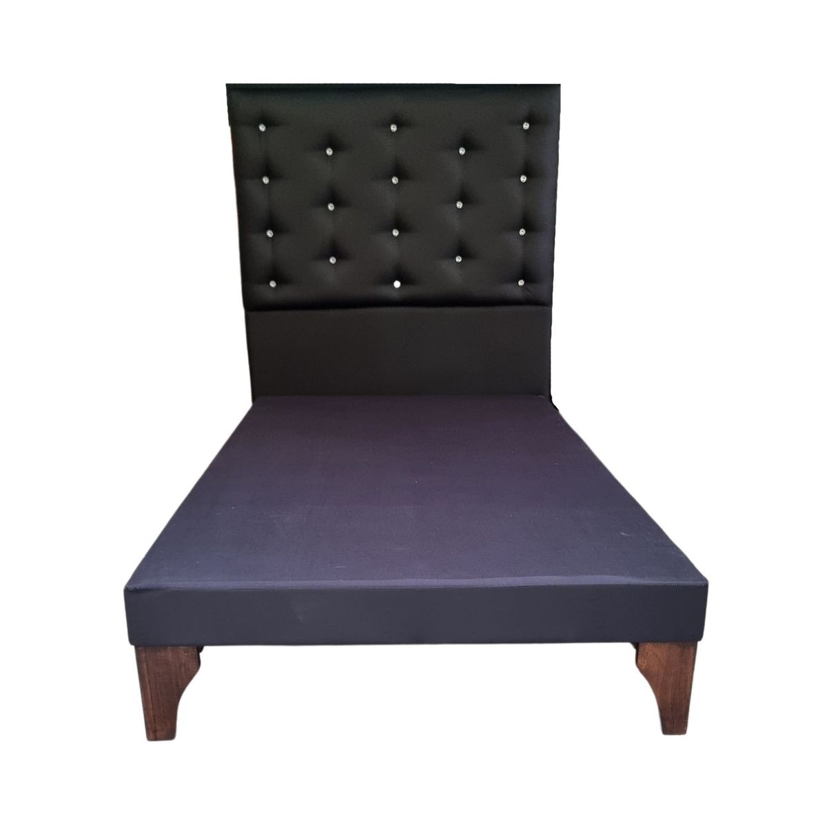 GENERICO - Base Europea 1.5P  Respaldo Negro Eco Cuero a Piso Botón Diamante.