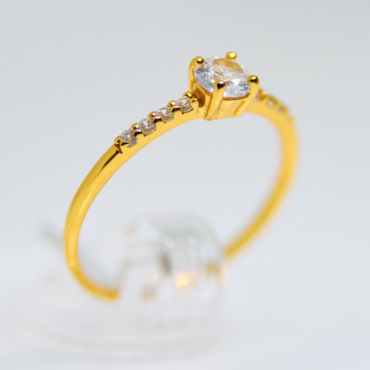 GENERICO - Anillo de plata enchapado en oro con circonía