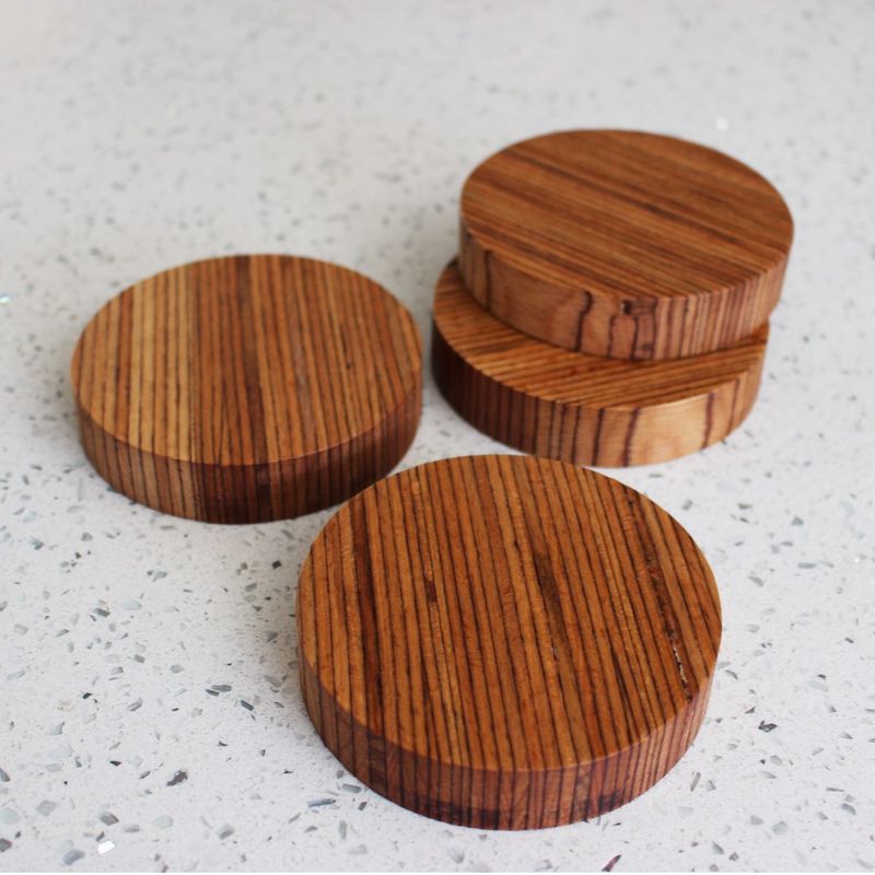 LA LOICA - Set 4 Posavasos  Madera de Haya