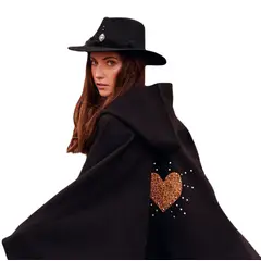 SANTA PECADORA - Poncho gorro negro Salvaje Corazón print
