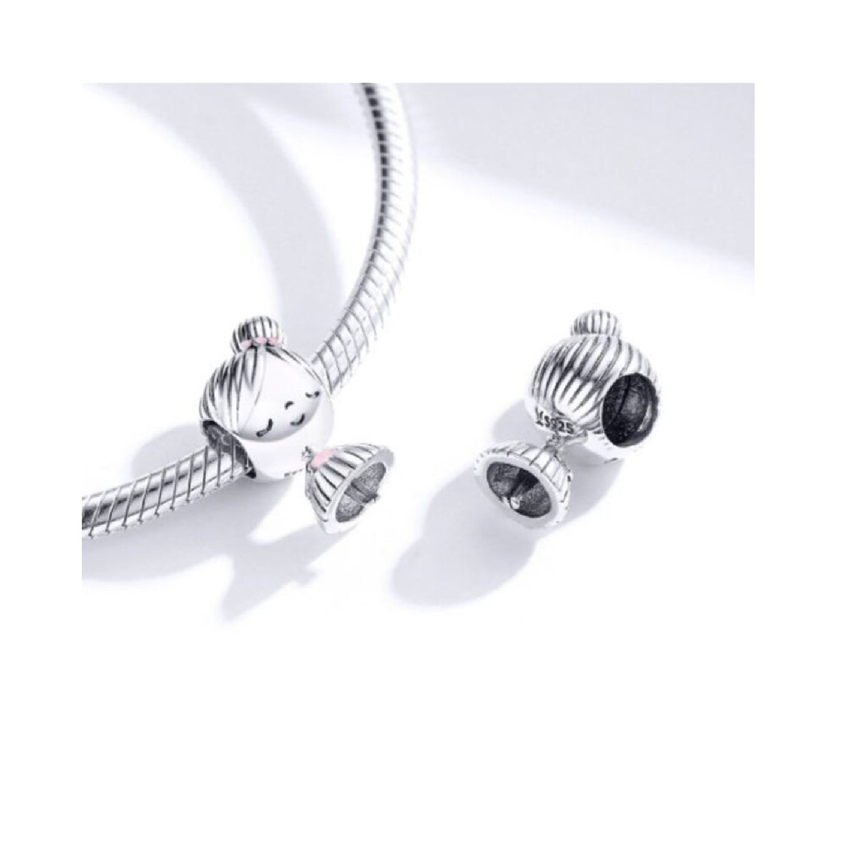 SILVER HEART - Charm Dulce Niña en Plata Fina 925 SILVER HEART