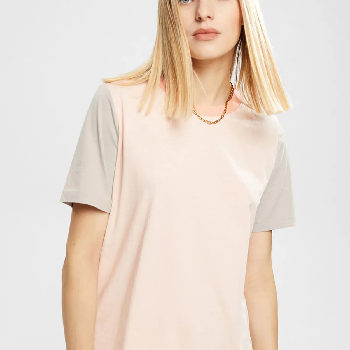 ESPRIT - Polera Con Diseño De Bloques De Color Esprit ESPRIT