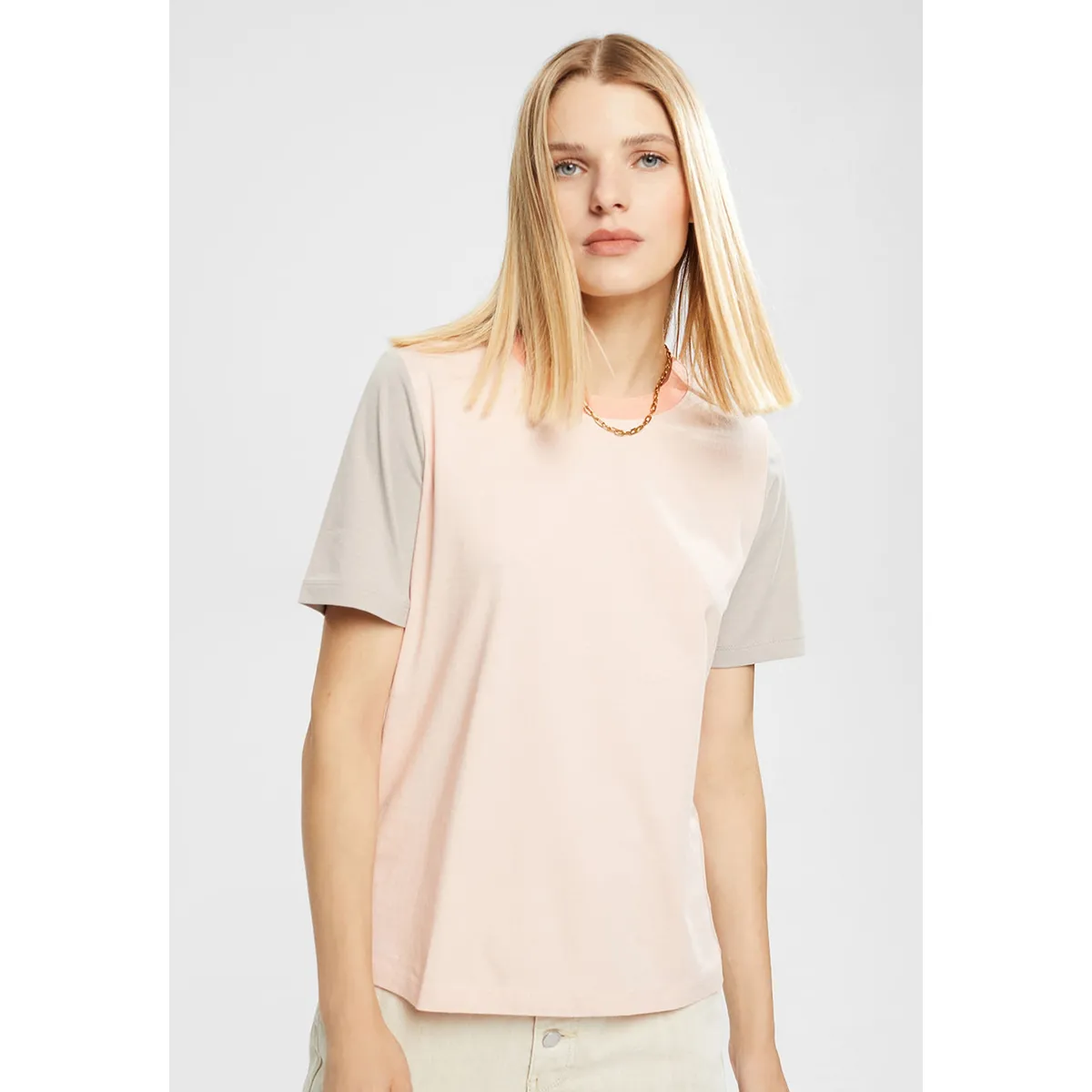 ESPRIT - Polera Con Diseño De Bloques De Color Esprit ESPRIT