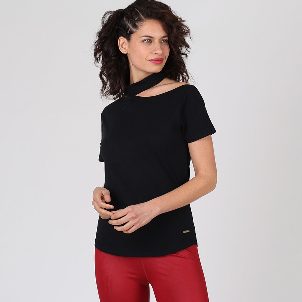 ELLESSE - POLERA DEPORTIVA MUJER ELLESSE DANIELA NEGRO