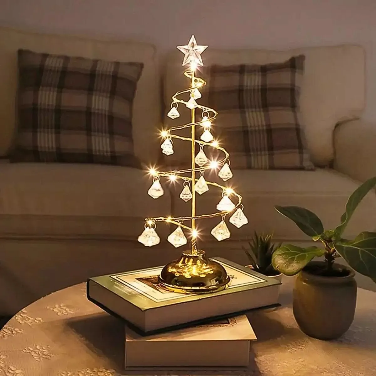 BOHEMIK - Arbol de Navidad metalico Dorado con guia de luz led