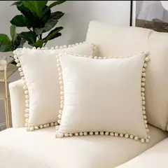 GENERICO - Fundas De Cojín Crema de Terciopelo con pompon pack de 02 unidades.