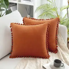 GENERICO - Pack de 02 Fundas De Cojín de Terciopelo con pompon 45x45cm