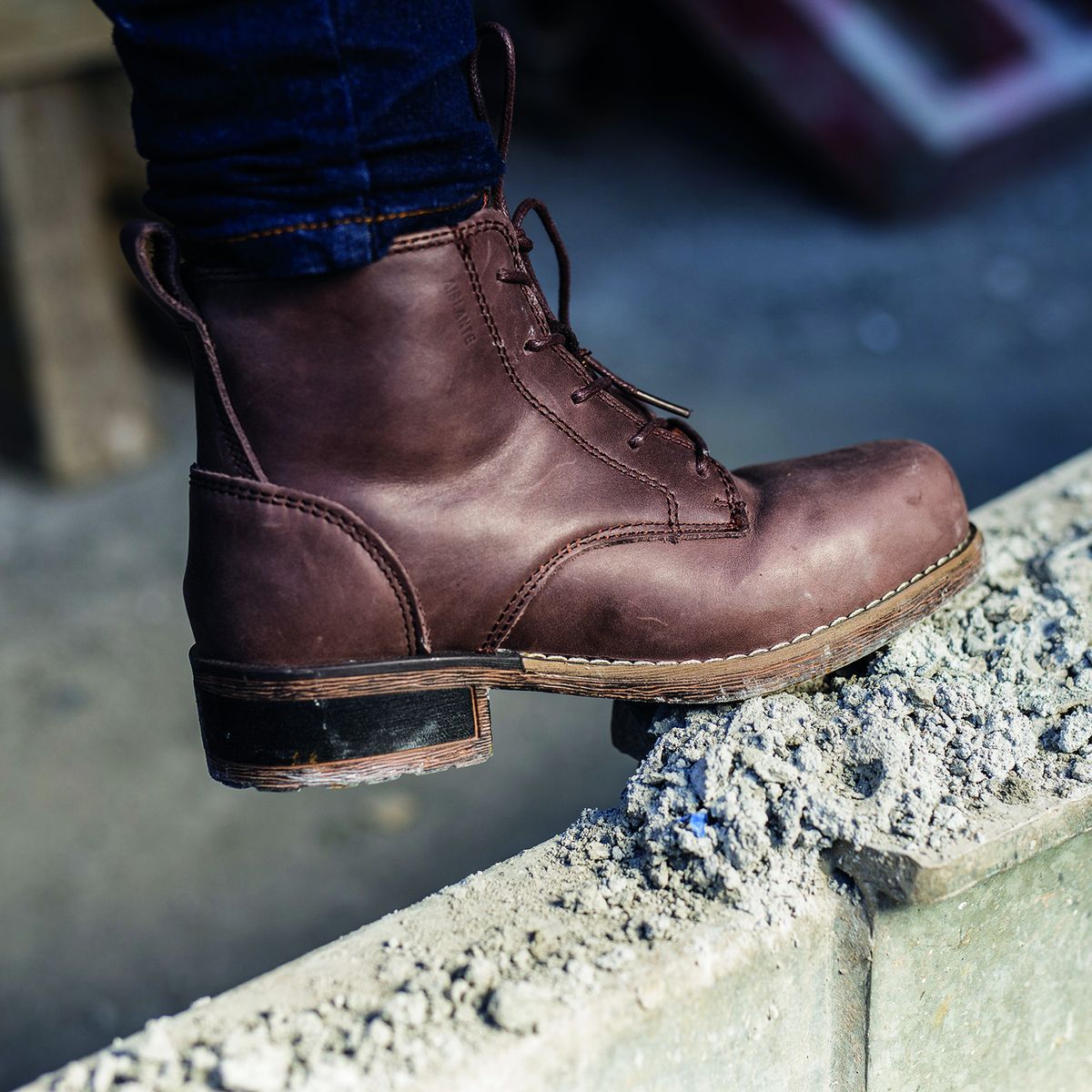 NORSEG - Zapato de Seguridad Funny Café Mujer NORSEG