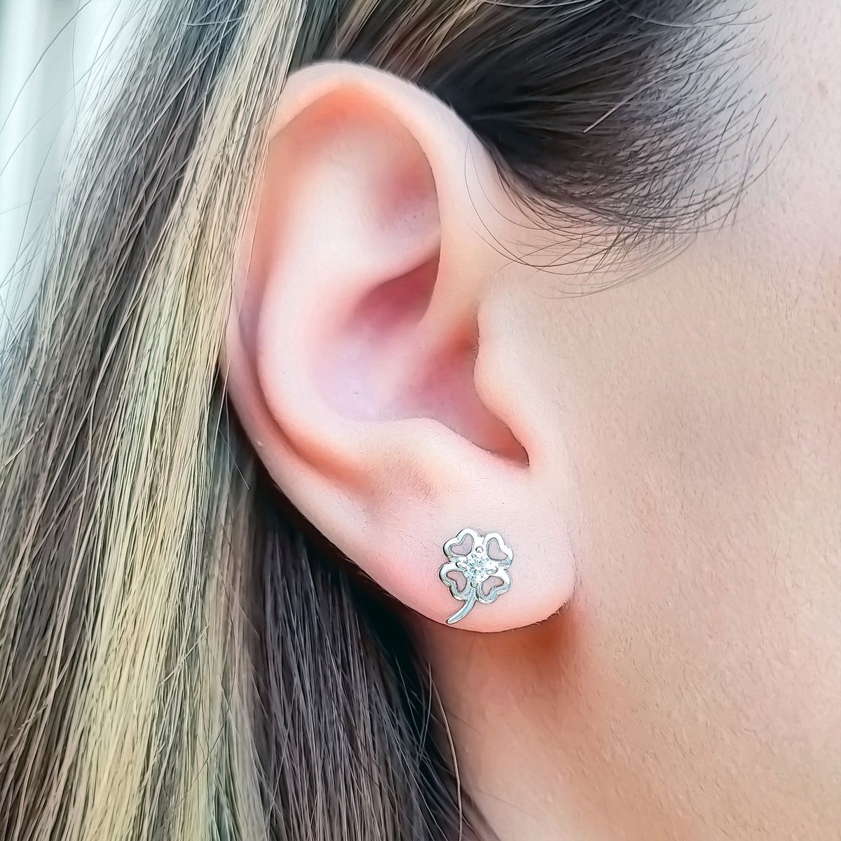 ANDREA COGGIOLA JOYAS - Aros Trébol Circón Plata Fina 925