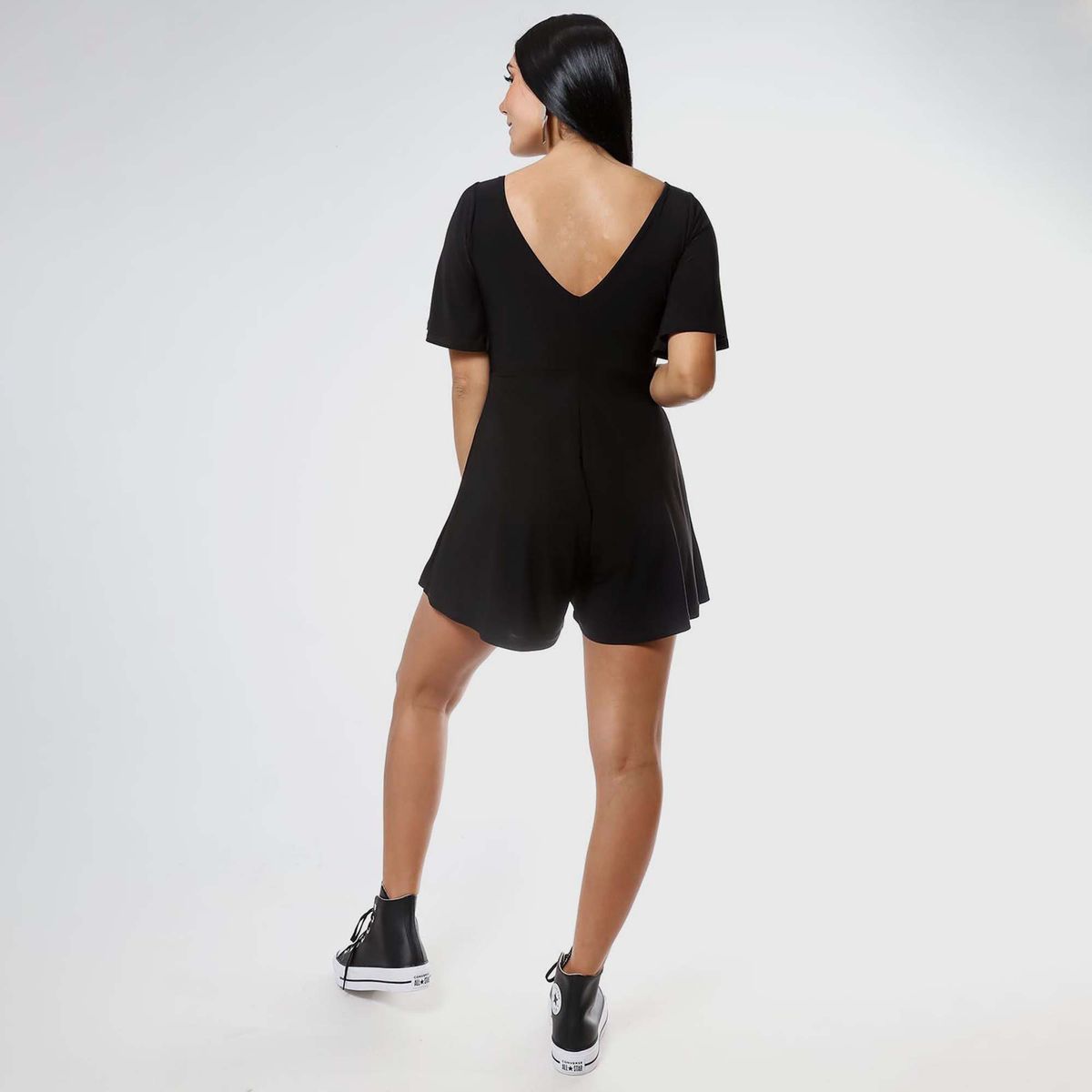 NATALIA SEGUEL - Enterito Magaly Corto Negro Natalia Seguel