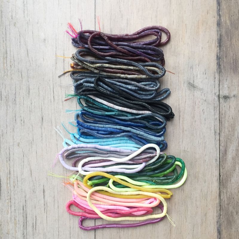 MARTIN BORDADOR - Kit 50 lentejuelas 4mm cazuela