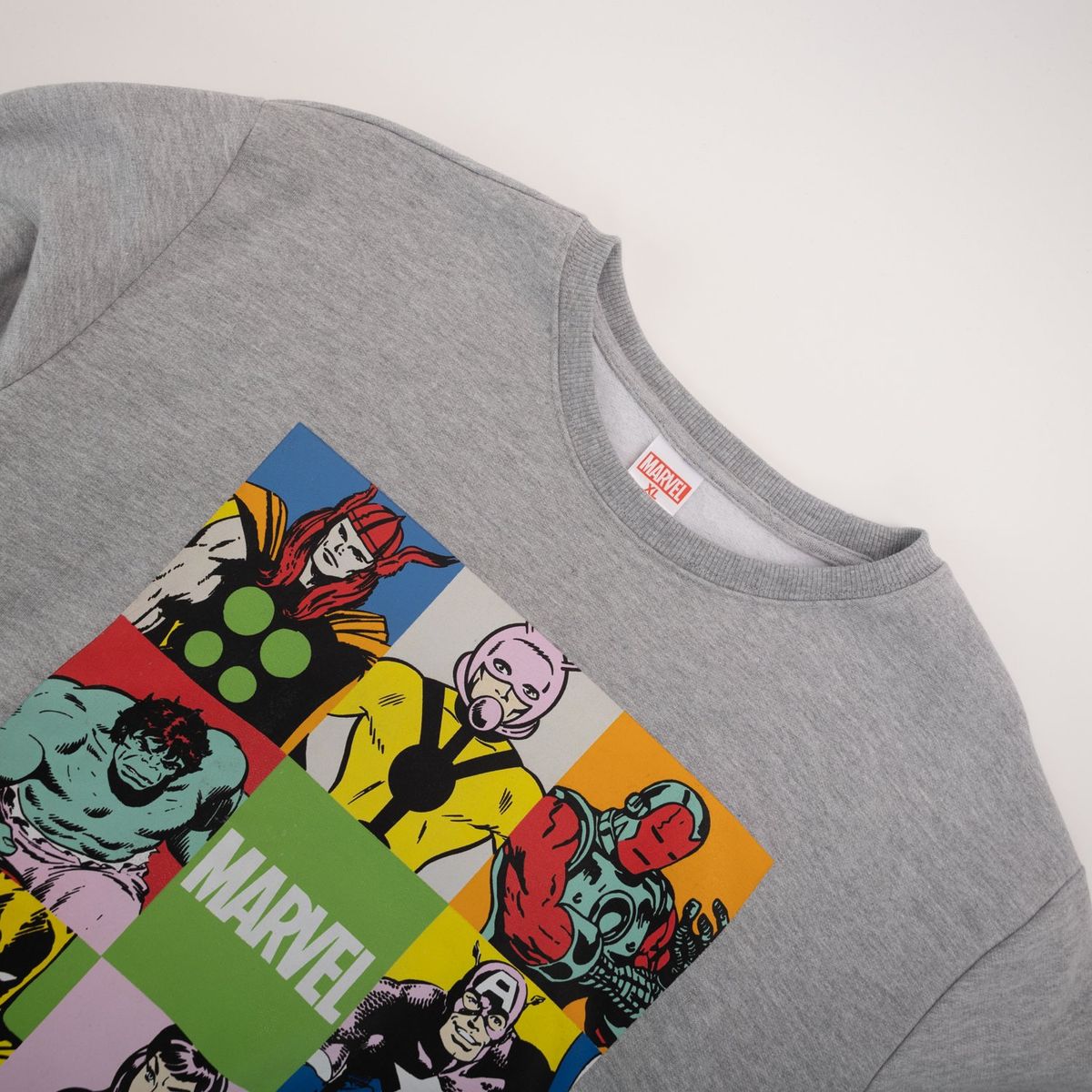 MARVEL - Poleron Hombre YOU Marvel Avengers Gris