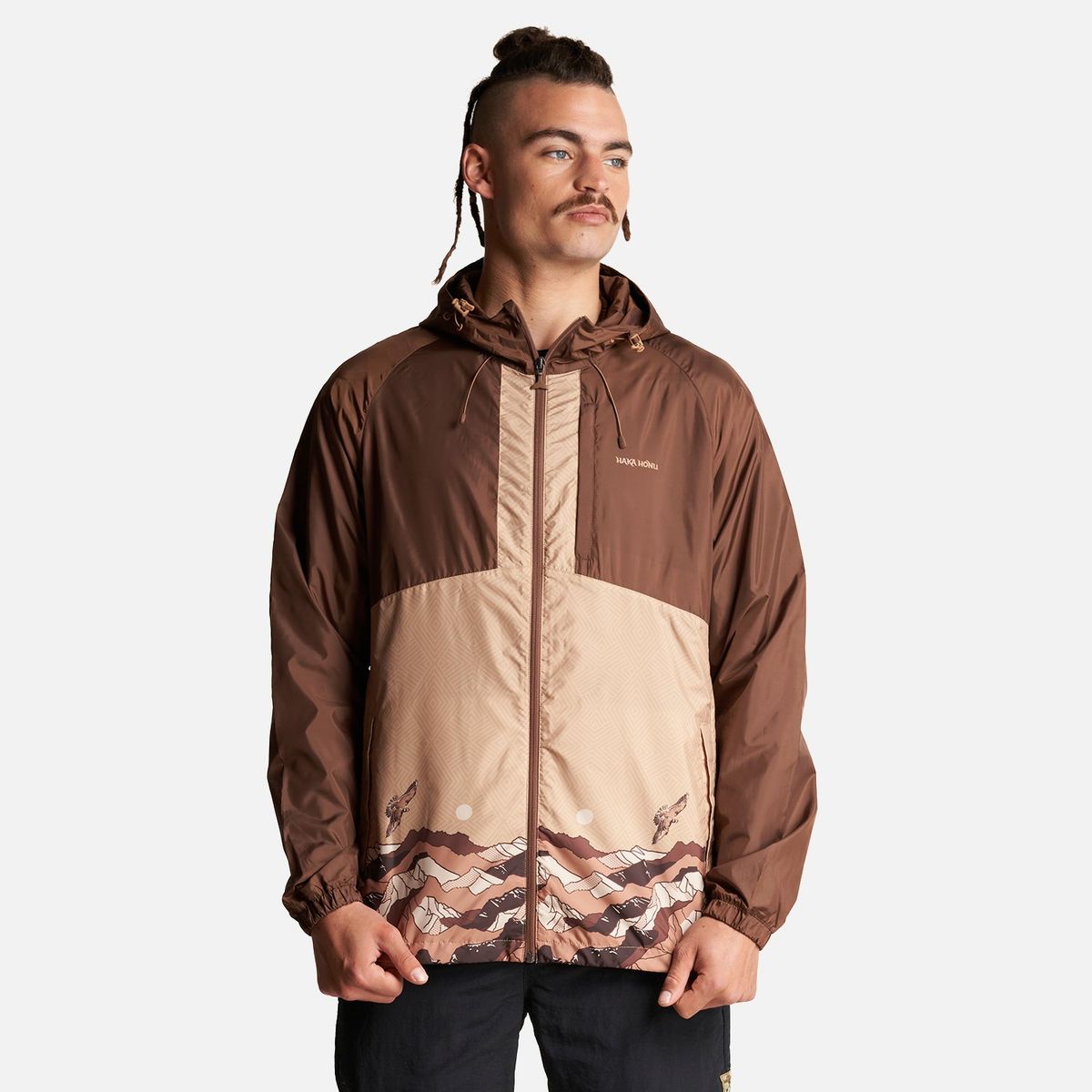 HAKA HONU - Chaqueta Hombre Aperrao Full Print Mostaza Haka Honu