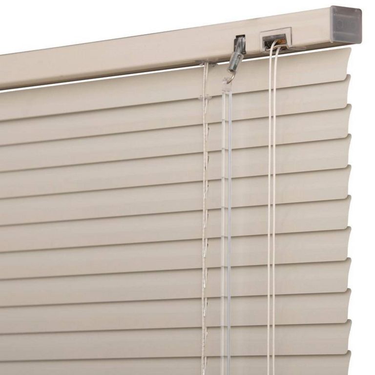 Persiana de aluminio Crema 140cm ancho x140cm alto Laminas 25mm