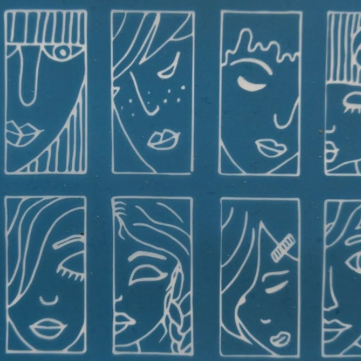 GENERICO - PANTALLA DE SEDA MOIKO MODELO CARAS