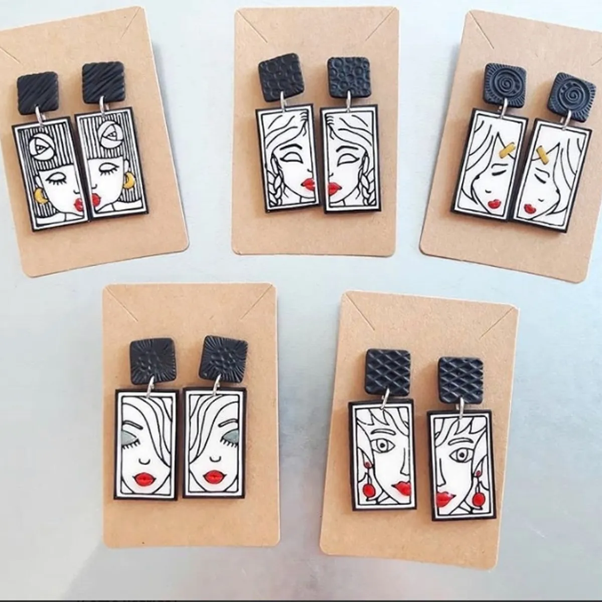 GENERICO - PANTALLA DE SEDA MOIKO MODELO CARAS