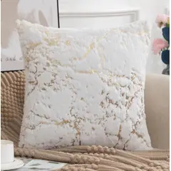 TODOHOGAR SANTIAGO DE CHILE - Cojin pelo extra suave blanco con dorado