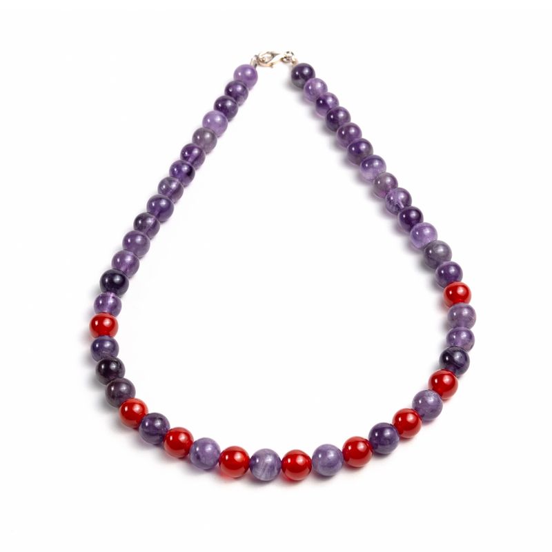 MCPTIENDATALLER - Collar de piedras amatista y detalles de cornalina.