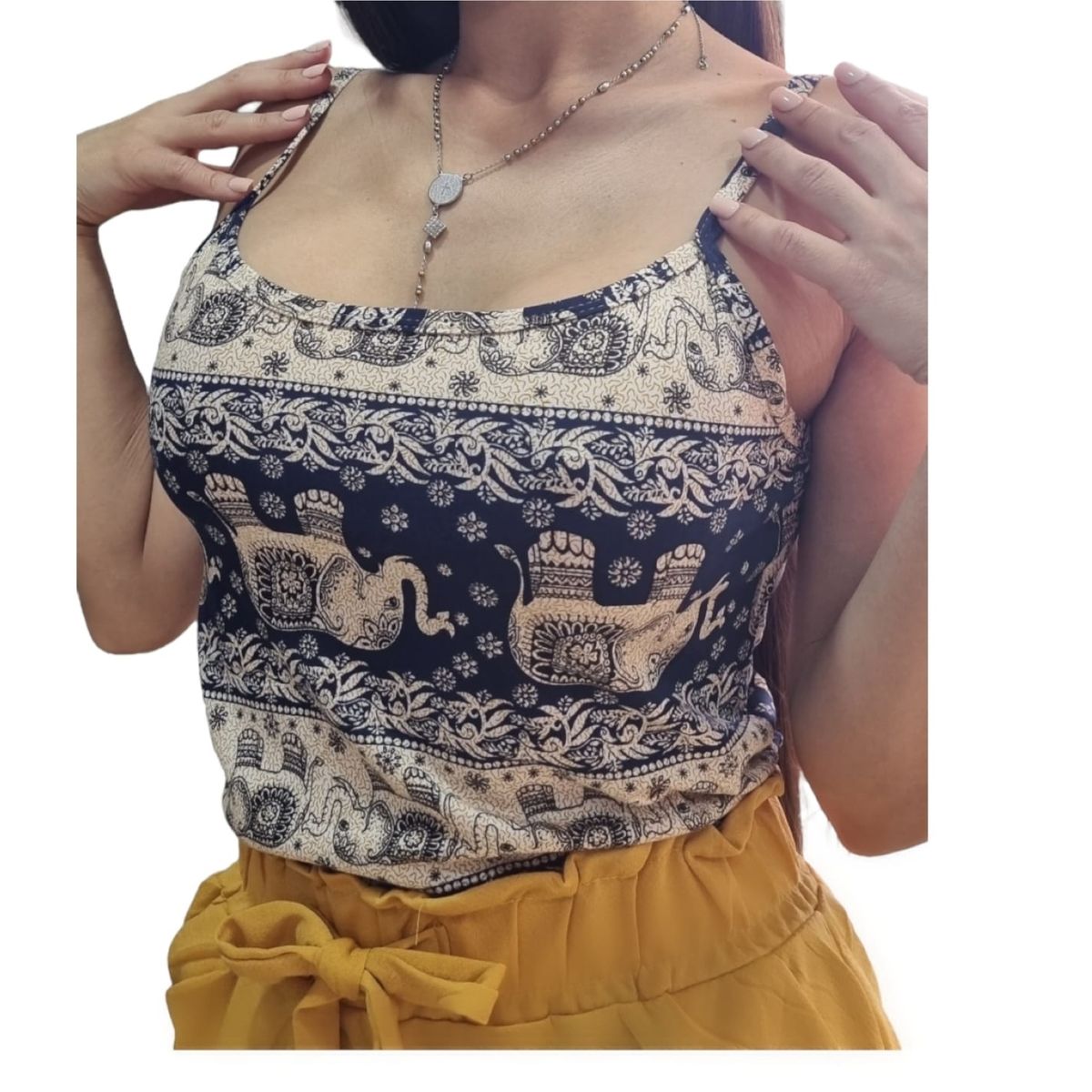 AGW - Pack 3 Poleras Pabilo Mujer Estampadas Surtidas._.