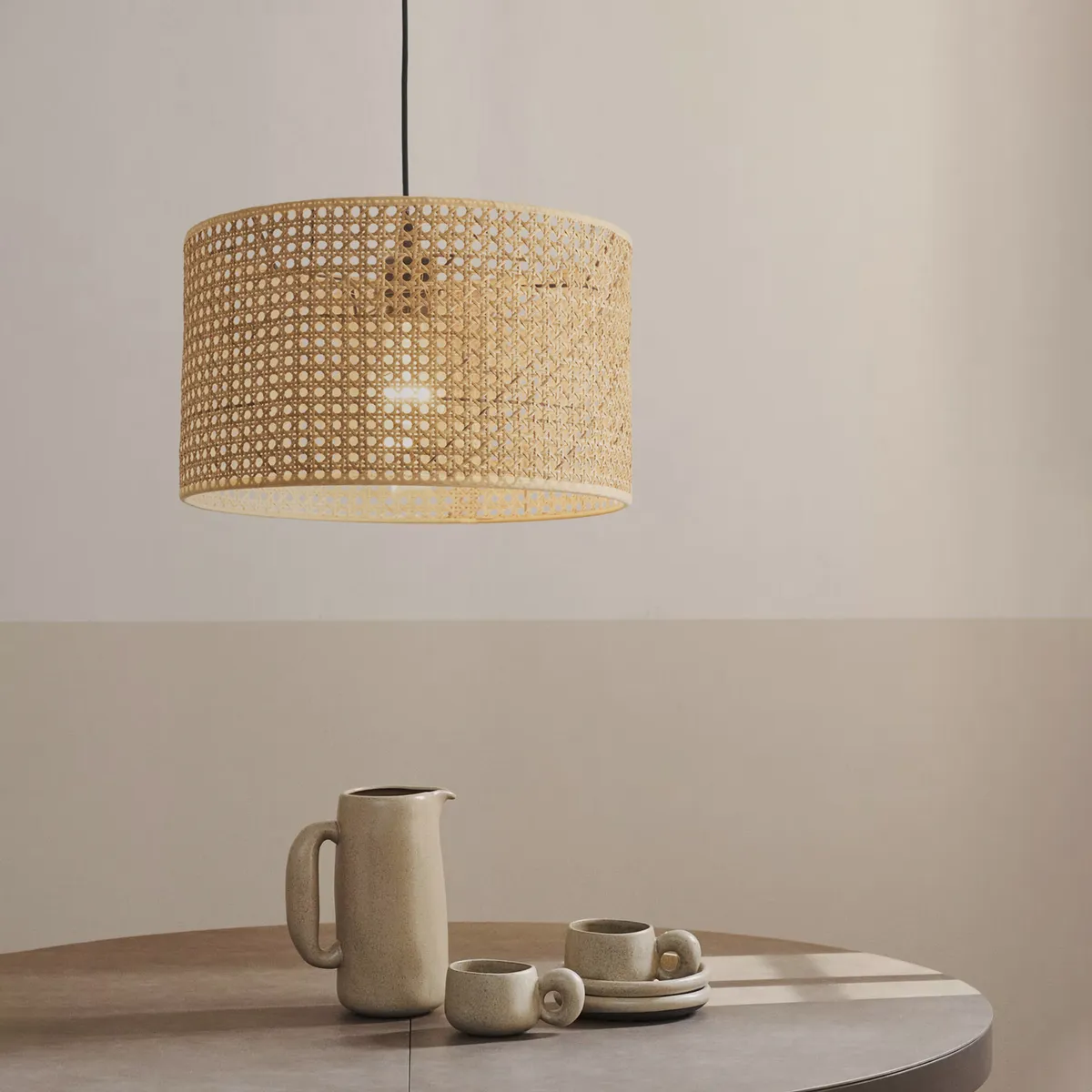 FORM DESIGN - Pantalla Malta Natural Form