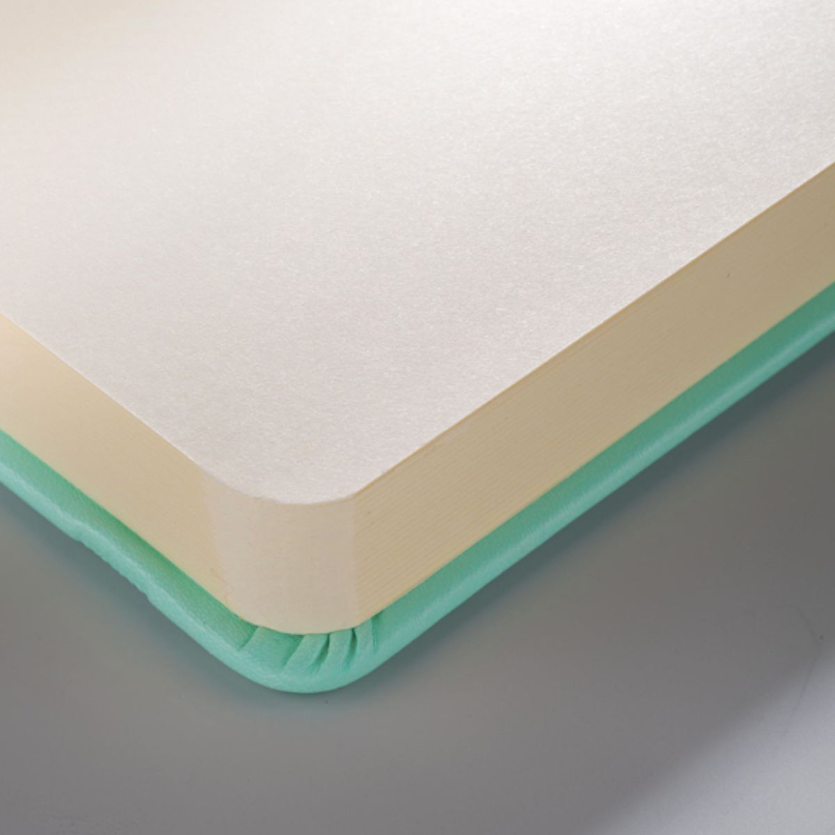 ART CREATION - Libreta Art Creation Menta Fresca 21x30cm 140gr 80hjas.