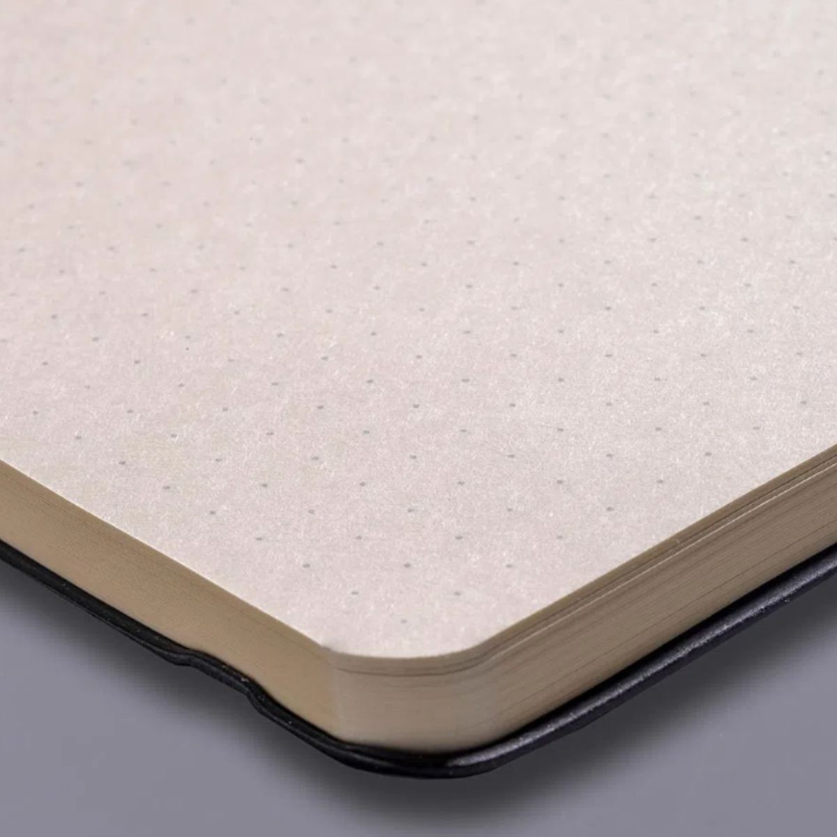 ART CREATION - Libreta Art Creation Negra 9x14cm 80gr 80hjas.Con Puntos