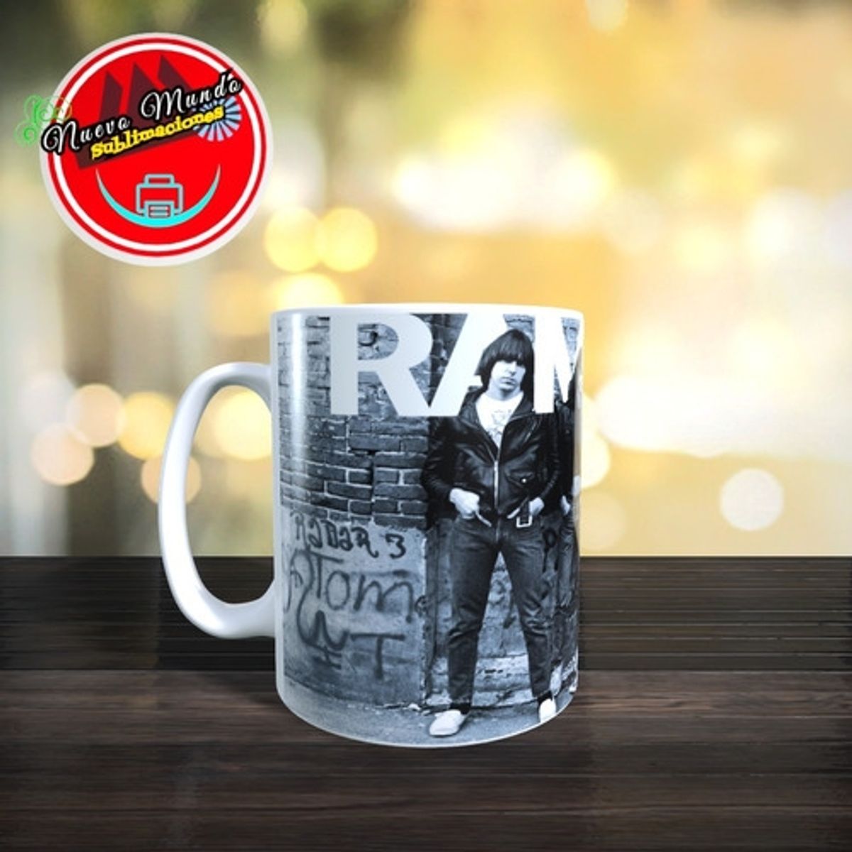 GENERICO - Taza Blanca De Ramones Banda