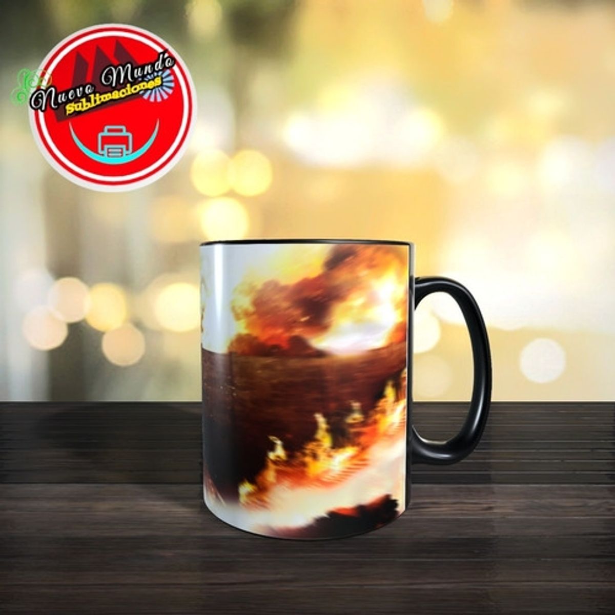 GENERICO - Taza Mágica De Eren Titan Colosal - Shingeki No Kyojin
