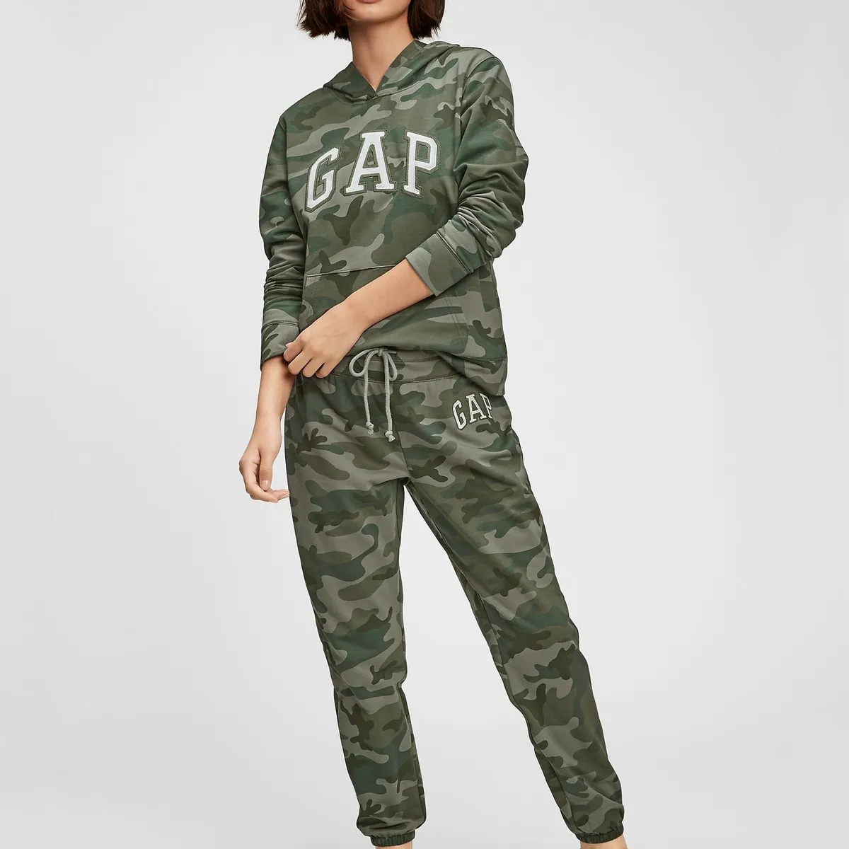 GAP - Pantalón de Buzo Mujer Logo Verde GAP