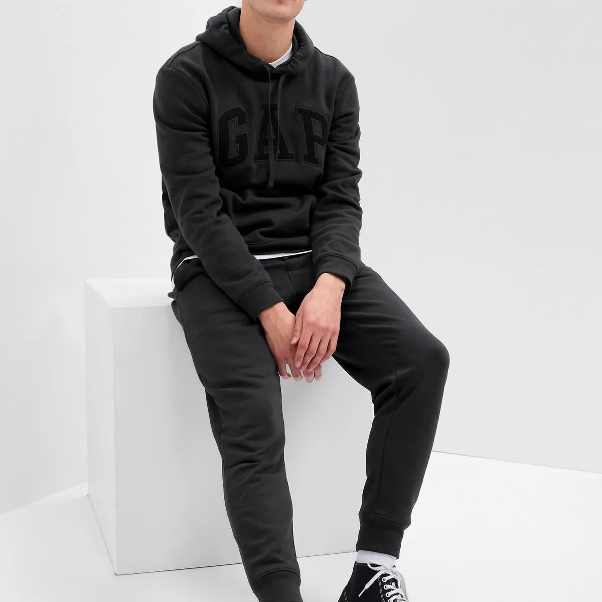 GAP - Pantalón De Buzo Logo Negro GAP