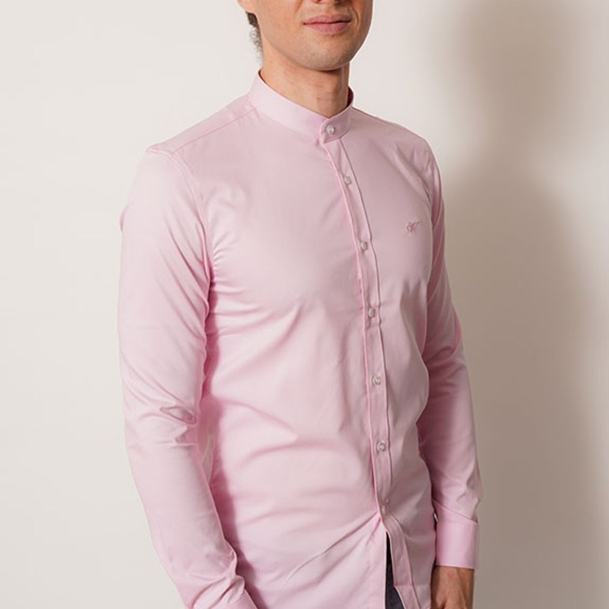 WHITE CLOTHING - Camisa cuello mao rosa manga larga fit White Clothing