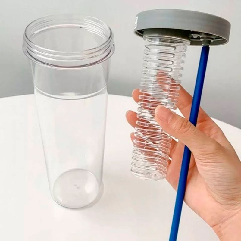 GENERICO - Botella De Agua Con Difusor Y Bombilla 1 Litro + Stickers