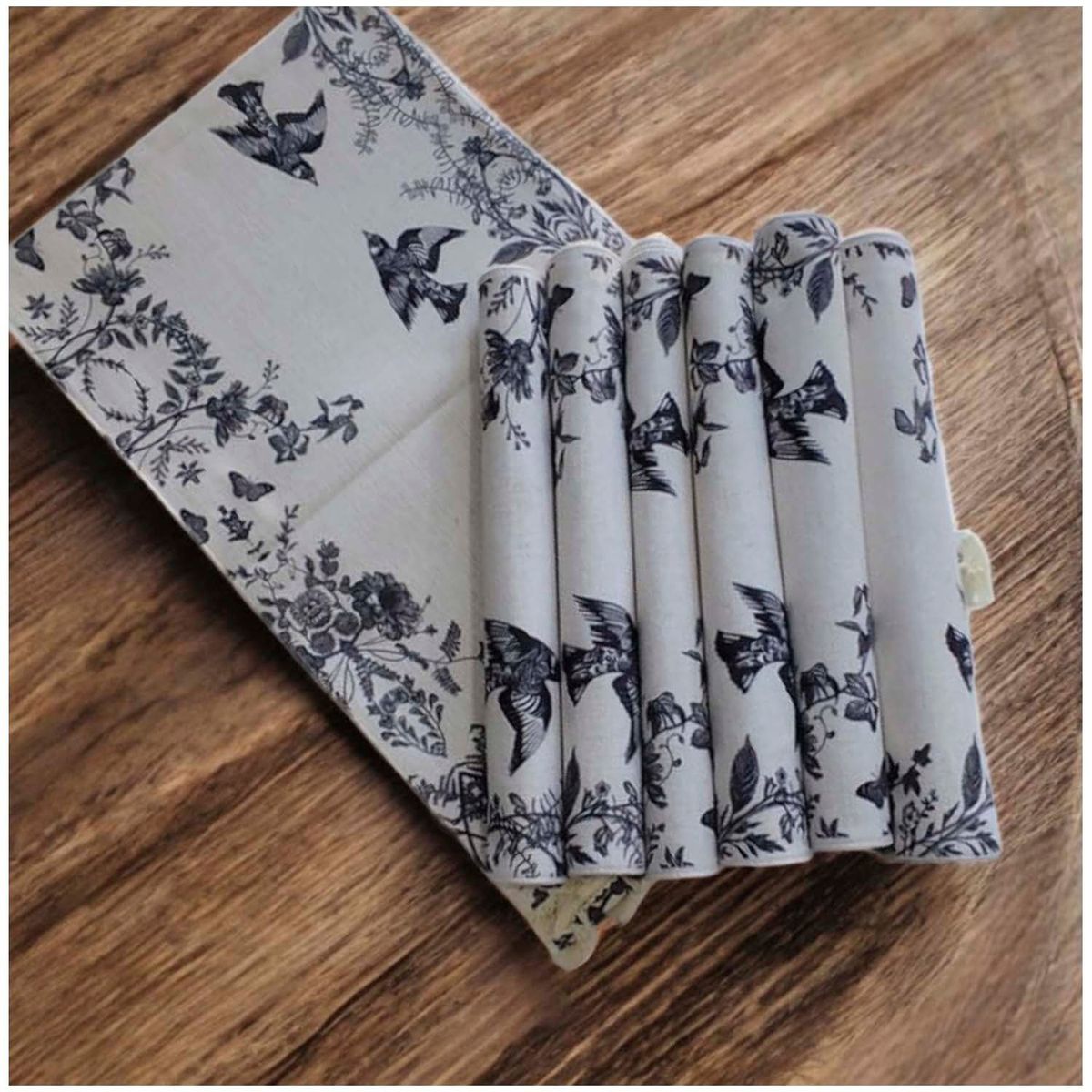 GENERICO - Camino de mesa + Individuales Set de 7 piezas 35x180cm md01