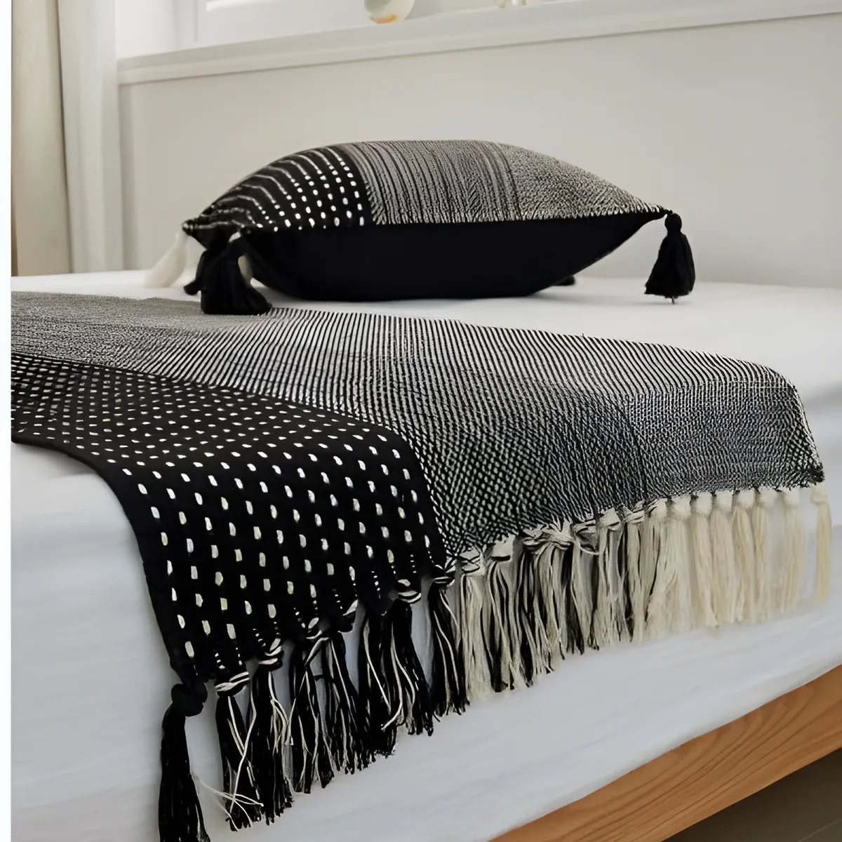 DEKOHOME - Piecera cama Tejida material algodón Rayas