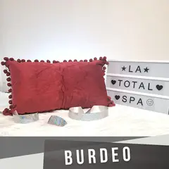 GENERICO - Funda de Cojines 30X50 Con Pompon BURDEO