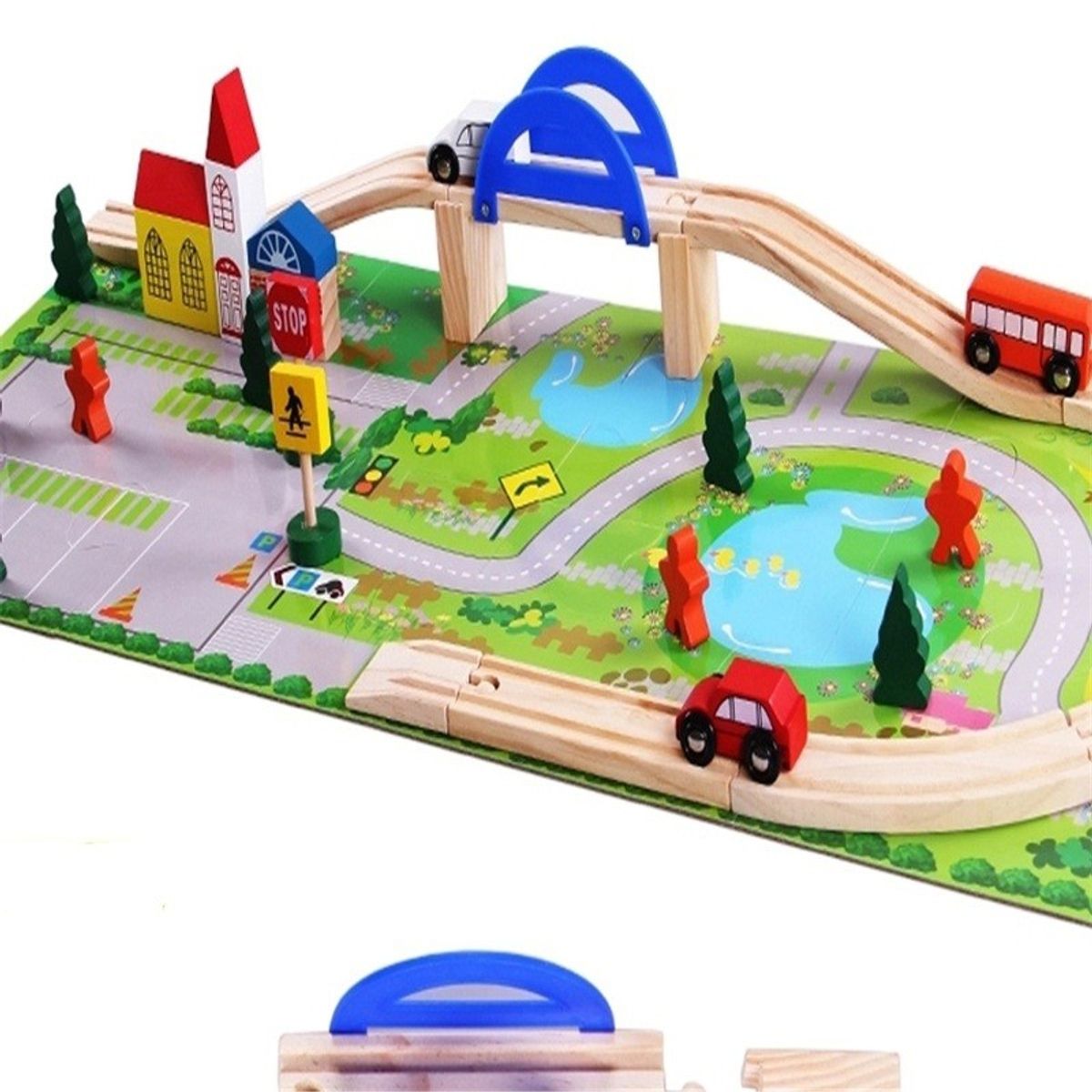 PELLITOS - PISTA DE MADERA CON PASO SOBRE NIVEL - MINI CIUDAD