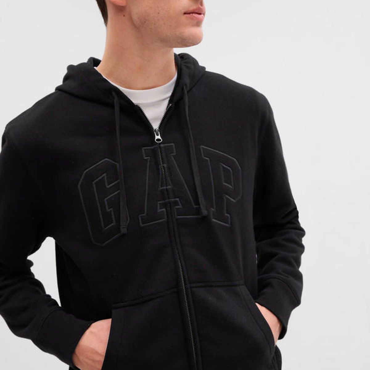 GAP - Poleron Logo Con Cierre Negro GAP