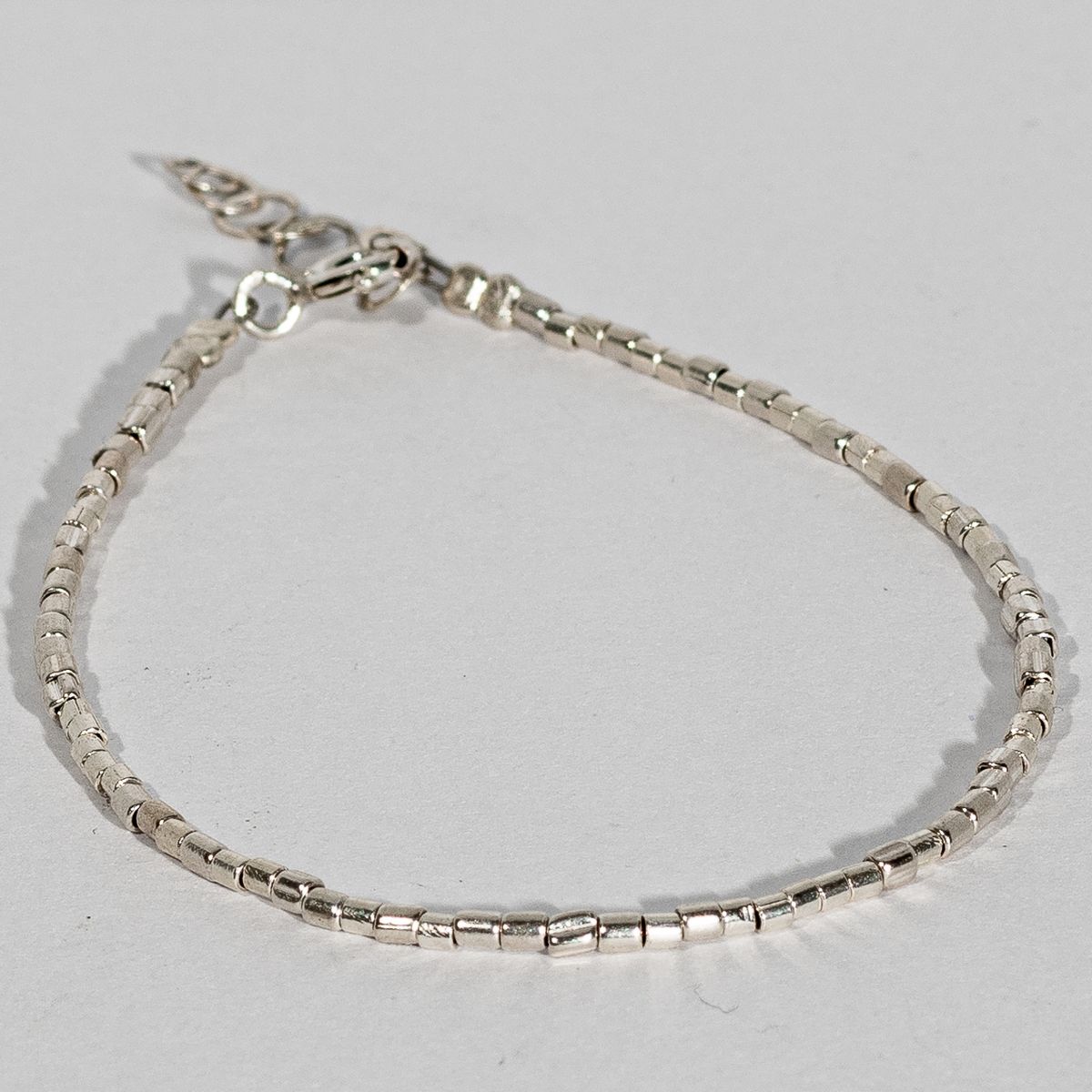 ML JOYAS - Pulsera de mostacillas de plata
