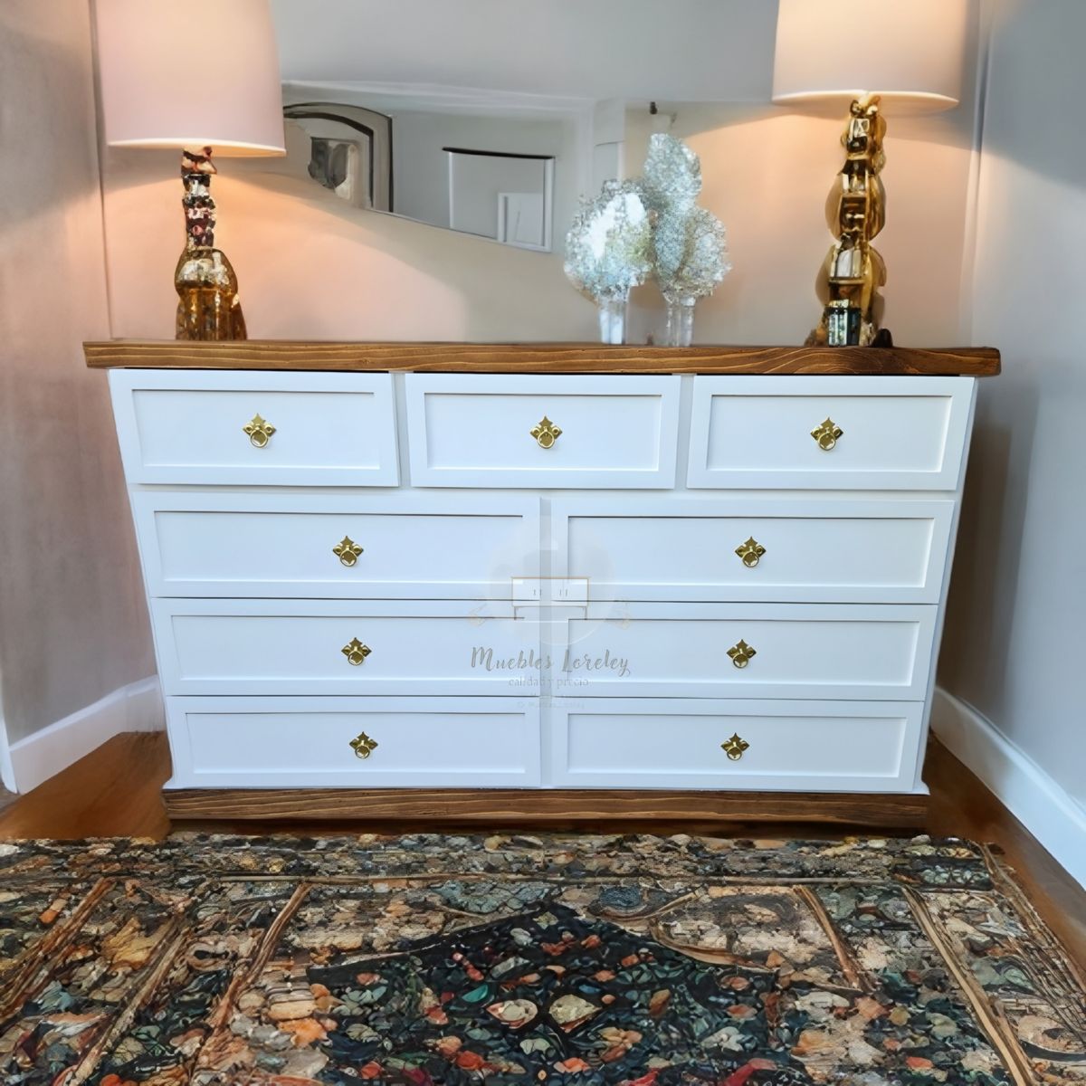 RUSTIC STYLE - COMODA MADERA 9 CAJONES BLANCA Y NOGAL CON TIRADOR DORADO
