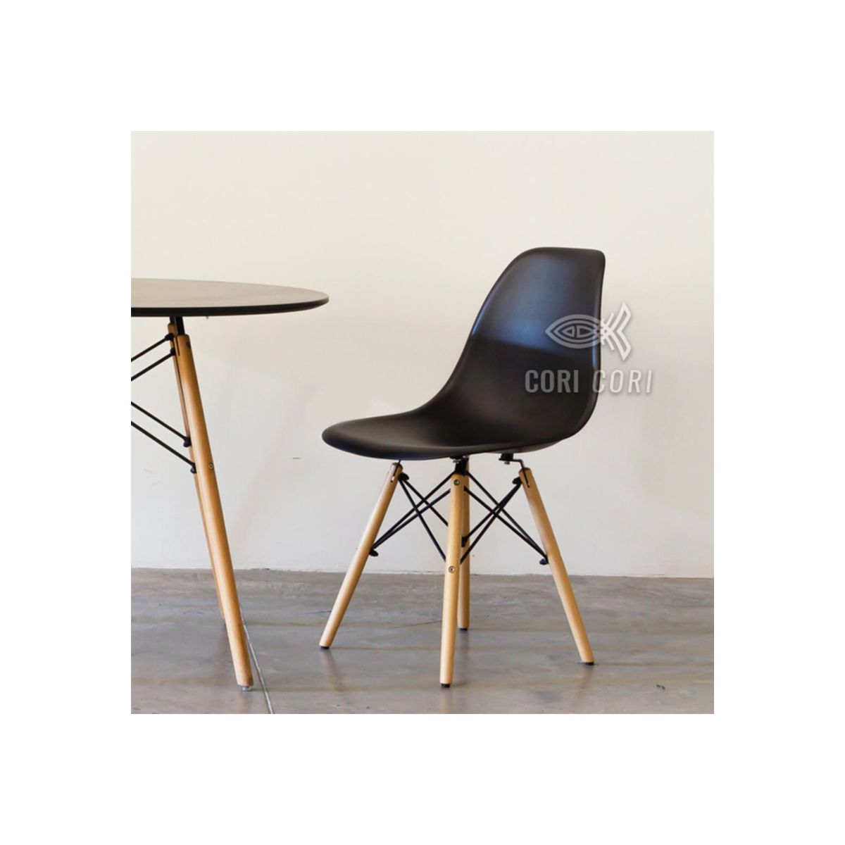CORI CORI - Silla de Comedor Eames Negra