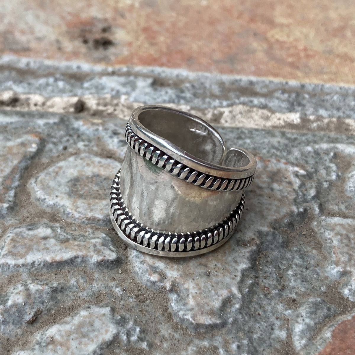 AMKALE - Anillo Plata Ajustable Grueso