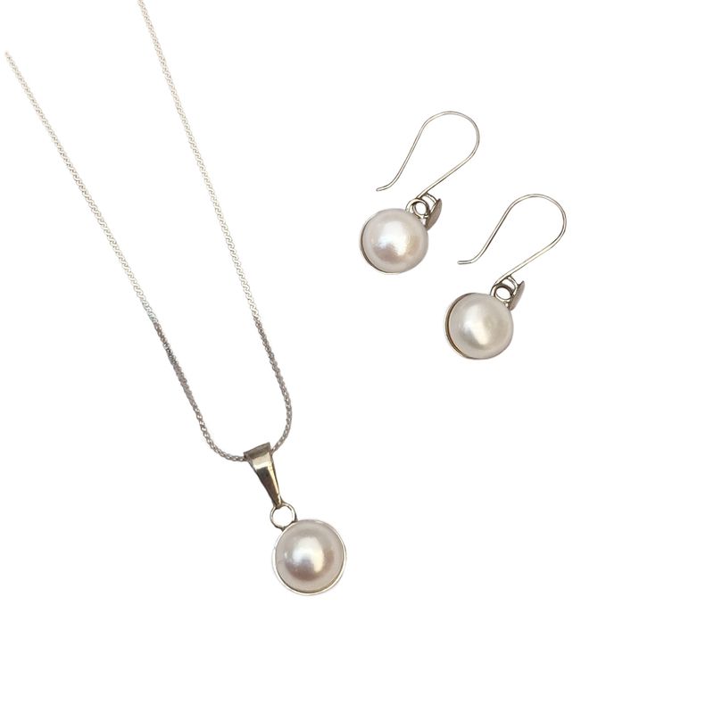 AMKALE - Conjunto Perla Río y Plata