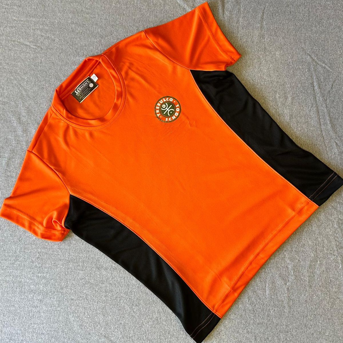 ANAFI - Polera GYM  Adulto Mujer. Uniformes Trebulco School