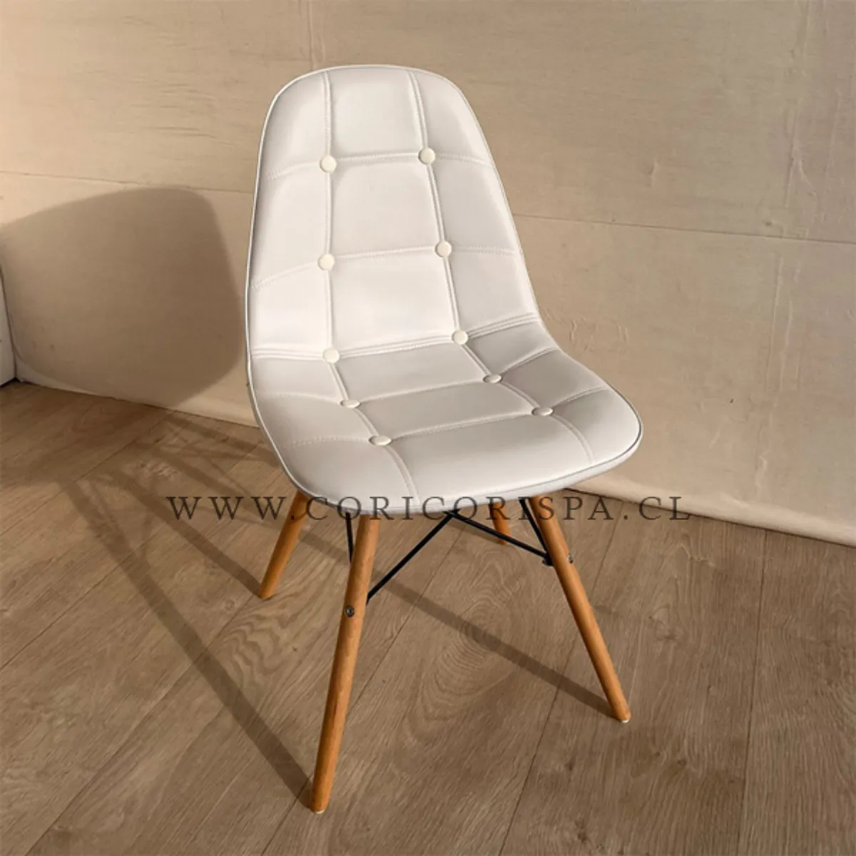 CORI CORI - Silla Capitonné Eames Ecocuero Blanca