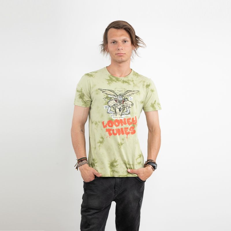 WARNER BROS - Polera Hombre Coyote Verde Looney Tunes