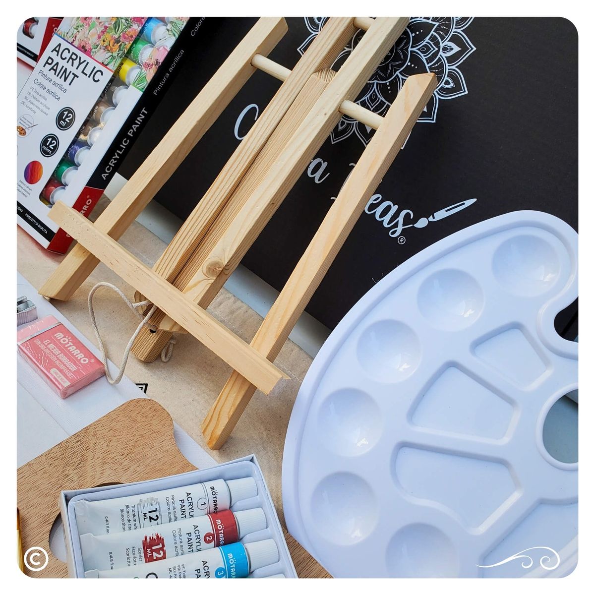 CELEBRA IDEAS - Set kit de Arte con pinturas y marcadores acrilicos atril lienzos y pinceles 49 piezas