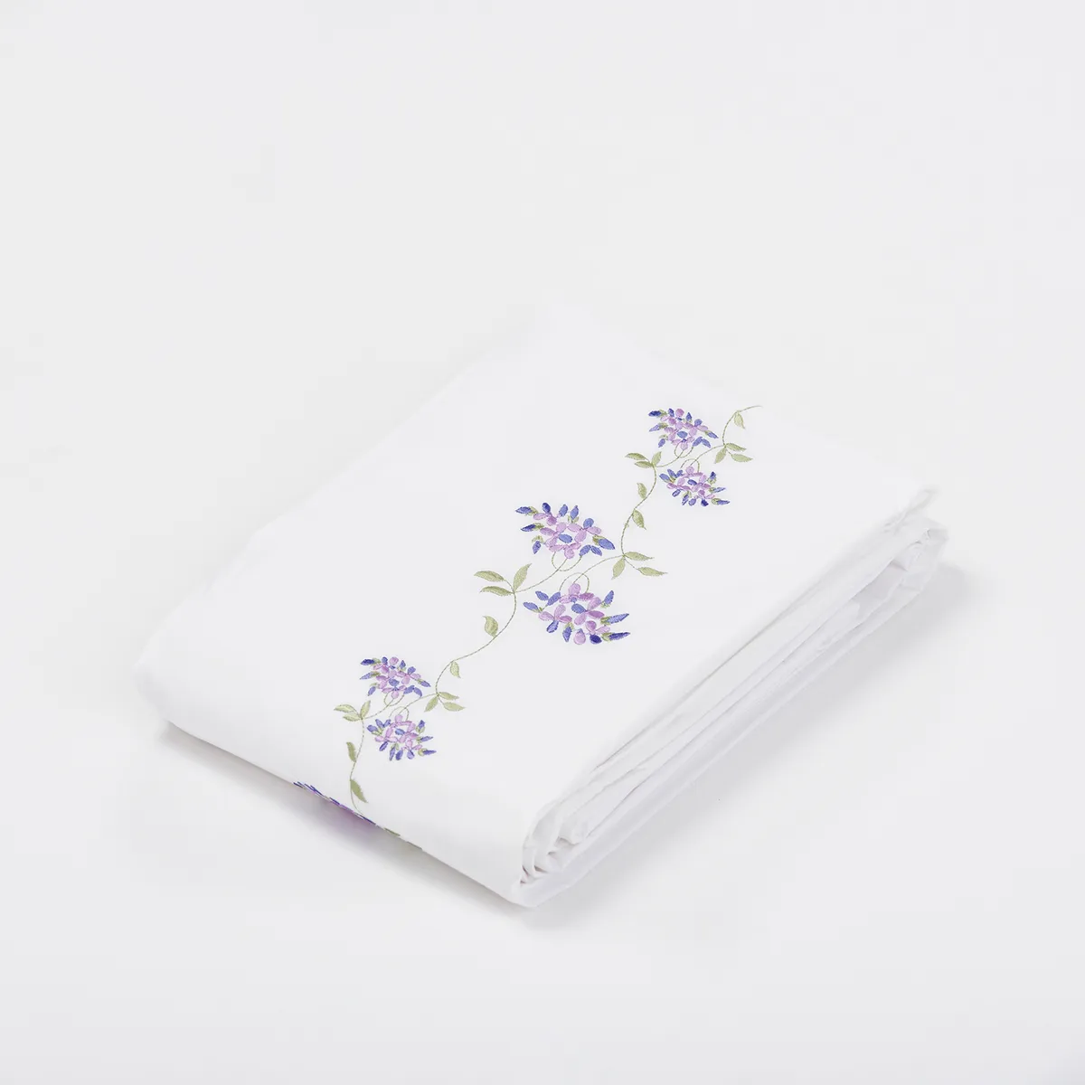 NINA HERRERA - Cubreplumón Bordado Enredadera Lila 220 Hilos King